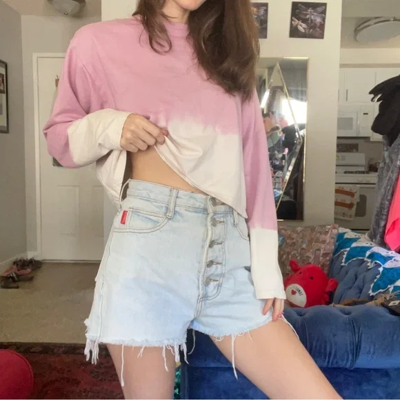 SOLD Vintage BONGO Distressed Light Wash Denim High-Waist Shorts - Picture 9 of 13